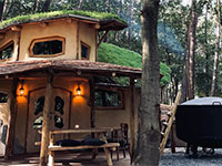 Warredal Hobbit House 2