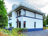 Hoophuizen Family Villa 