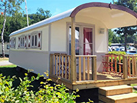 Val l'Aisne Gypsy Wagon with Toilet