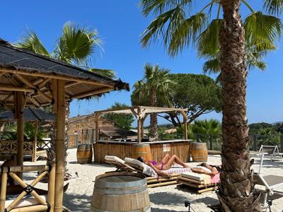 Thumbnail 5 van Domaine de Miremer