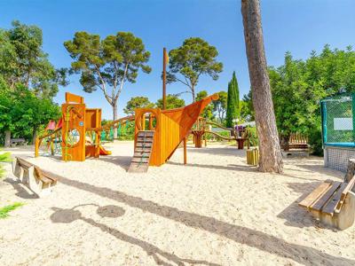 Thumbnail 5 van Playa Montroig