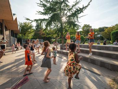 Thumbnail 2 van Delftse Hout