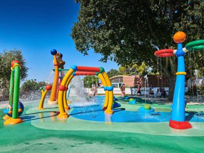 Thumbnail 4 van Zelena Laguna