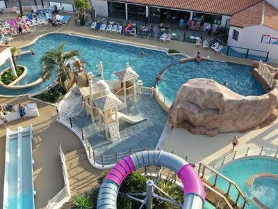 Thumbnail 3 van Les Ecureuils (St.Hilaire)