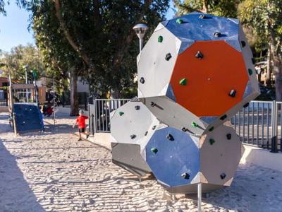 Thumbnail 5 van La Presqu'île de St-Mandrier