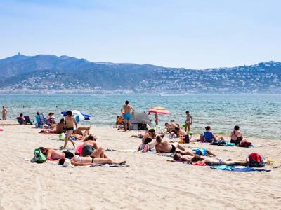 Thumbnail 4 van Castell Mar