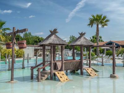 Thumbnail 4 van Oyam (residence)