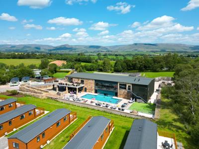 Thumbnail 2 van Wild Rose Holiday Park