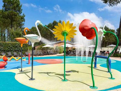 Thumbnail 2 van Soustons Village