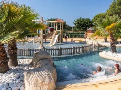 Thumbnail 2 van Le Sainte Marie