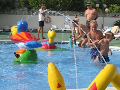 Thumbnail 3 van Roca Grossa