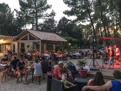 Thumbnail 5 van La Simioune