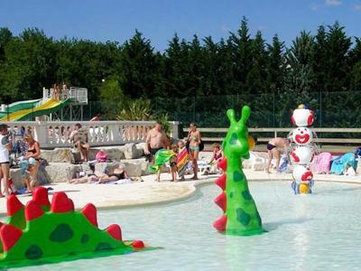 Thumbnail 5 van Domaine du Cros d'Auzon