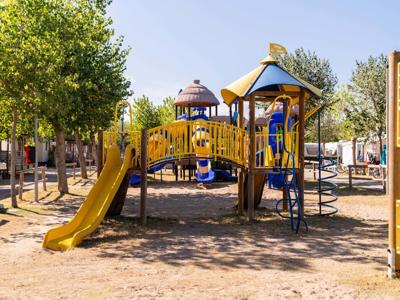 Thumbnail 4 van International Riccione Family Village