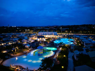 Thumbnail 4 van Romagna Family Village