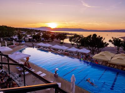 Thumbnail 2 van Kamp Omisalj