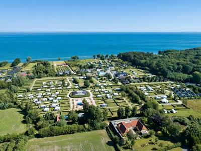 Thumbnail 2 van First Camp Skovlund 