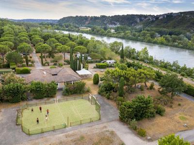 Thumbnail 3 van L'île des Papes