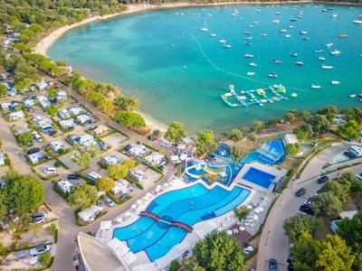 Thumbnail 2 van Veštar