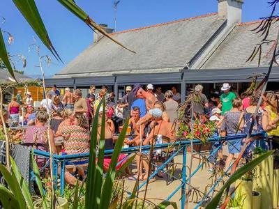 Thumbnail 4 van Les Avignon