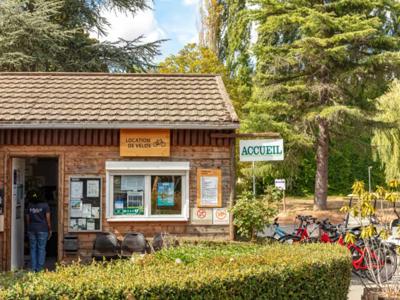 Thumbnail 3 van Les Fontaines (Normandy)