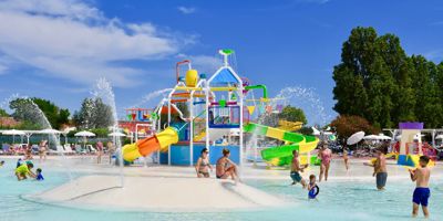 Campsites with a splash park or spray park